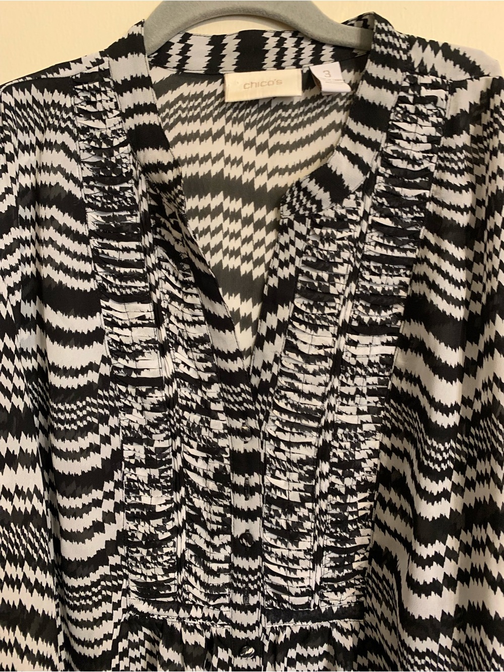 Chico's Black and White Patterned Ruffle Tunic Blouse - Picture 3 of 5
